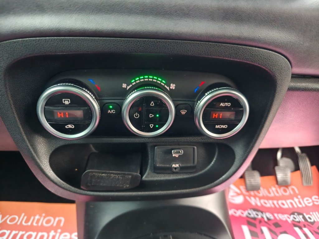 Used Fiat 500L 2013 for sale - 77199860: Photo 49