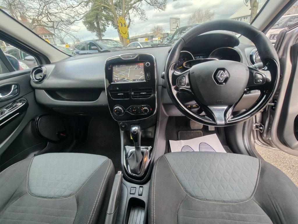 Used Renault Clio 2015 for sale - 77667055: Photo 11