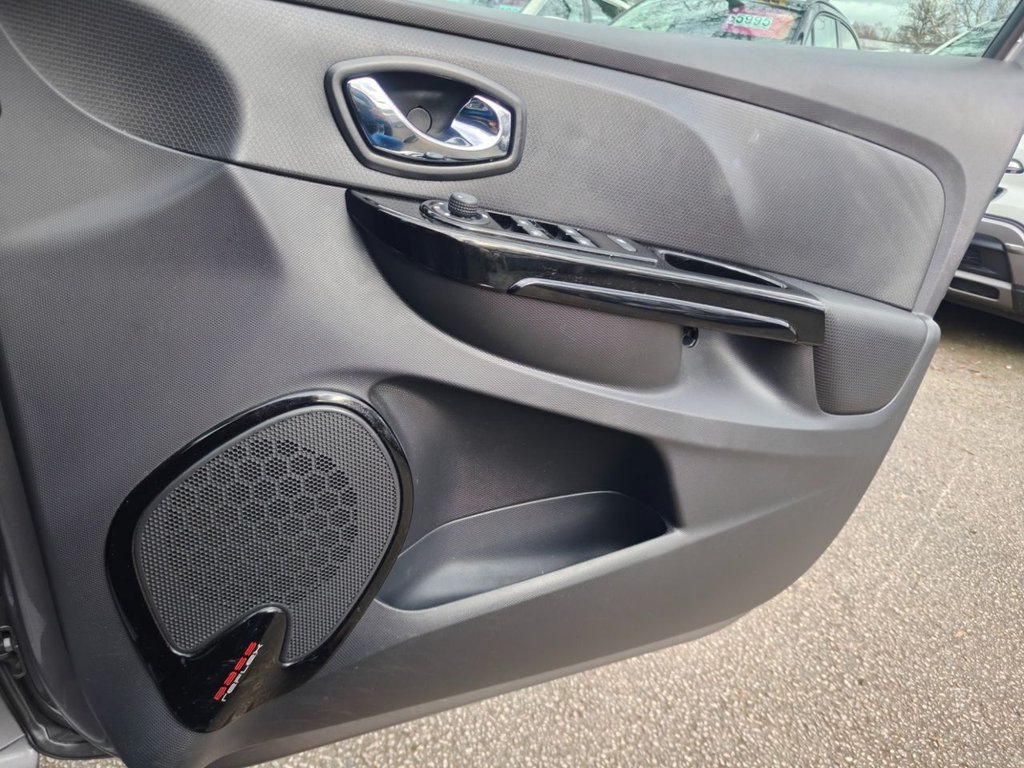 Used Renault Clio 2015 for sale - 77667055: Photo 22