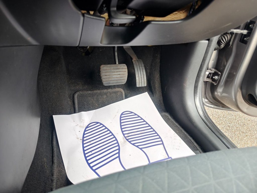 Used Renault Clio 2015 for sale - 77667055: Photo 23