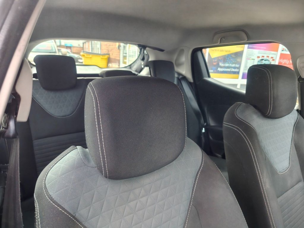 Used Renault Clio 2015 for sale - 77667055: Photo 24