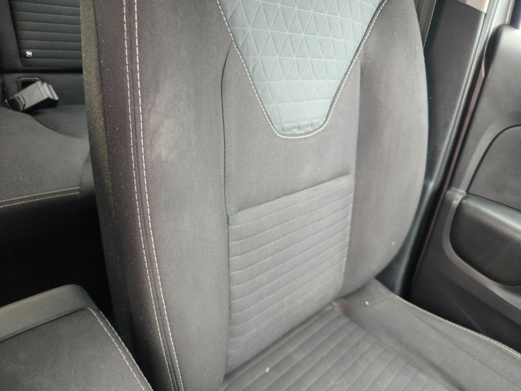 Used Renault Clio 2015 for sale - 77667055: Photo 28