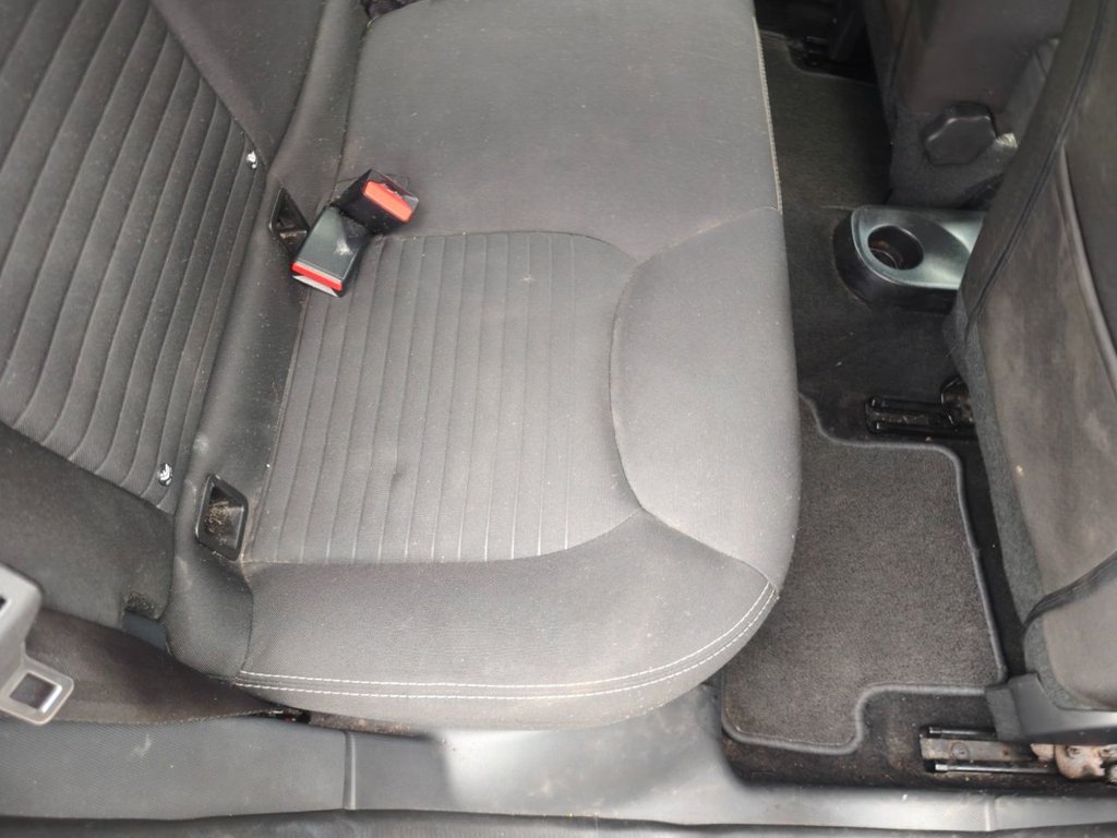 Used Renault Clio 2015 for sale - 77667055: Photo 36