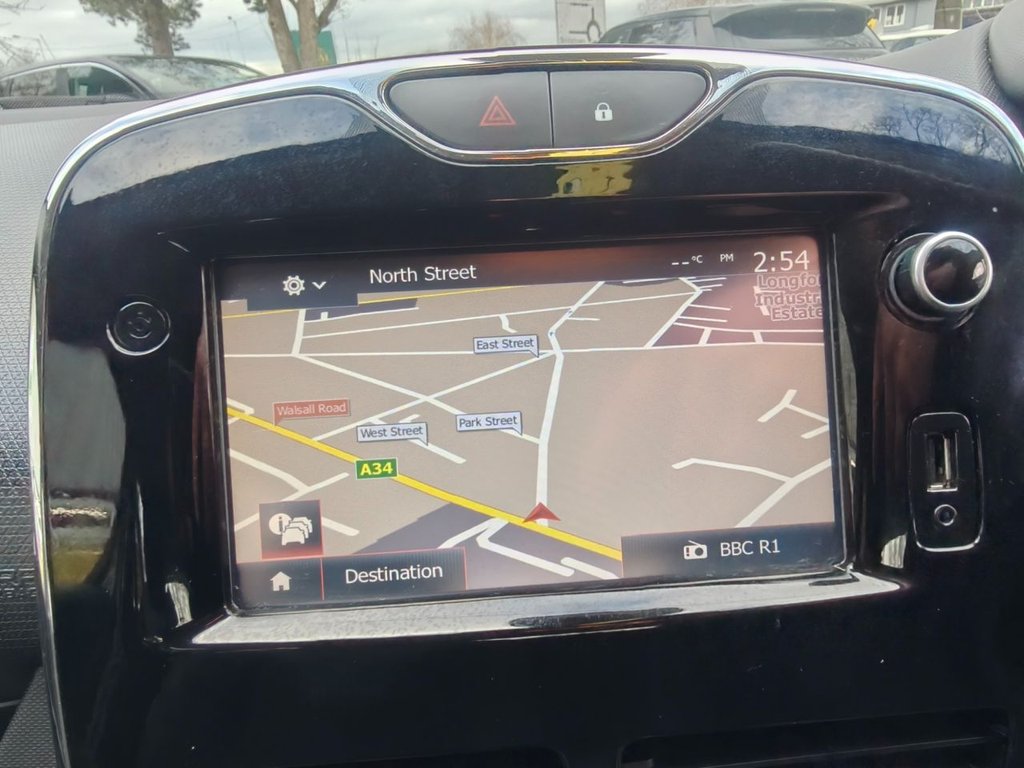 Used Renault Clio 2015 for sale - 77667055: Photo 44