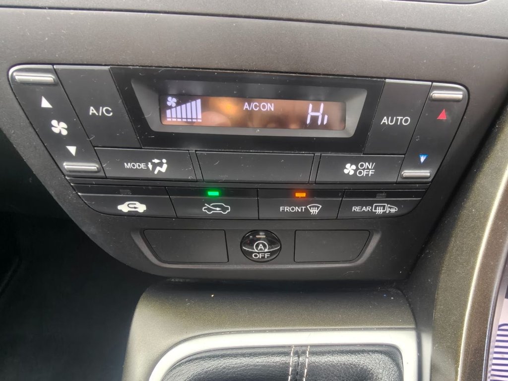 Used Honda Civic 2013 for sale - 77884989: Photo 49