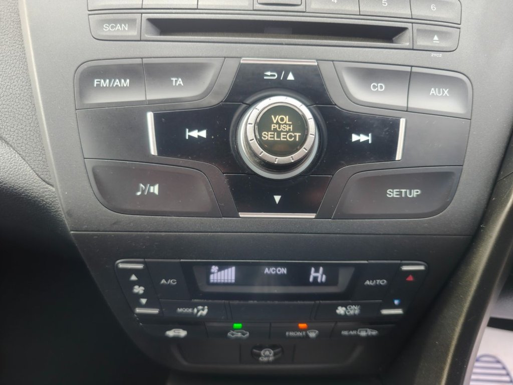 Used Honda Civic 2013 for sale - 77884989: Photo 50