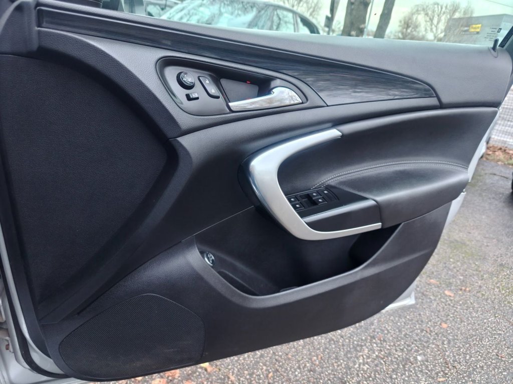 Used Vauxhall Insignia 2015 for sale - 76724909: Photo 20