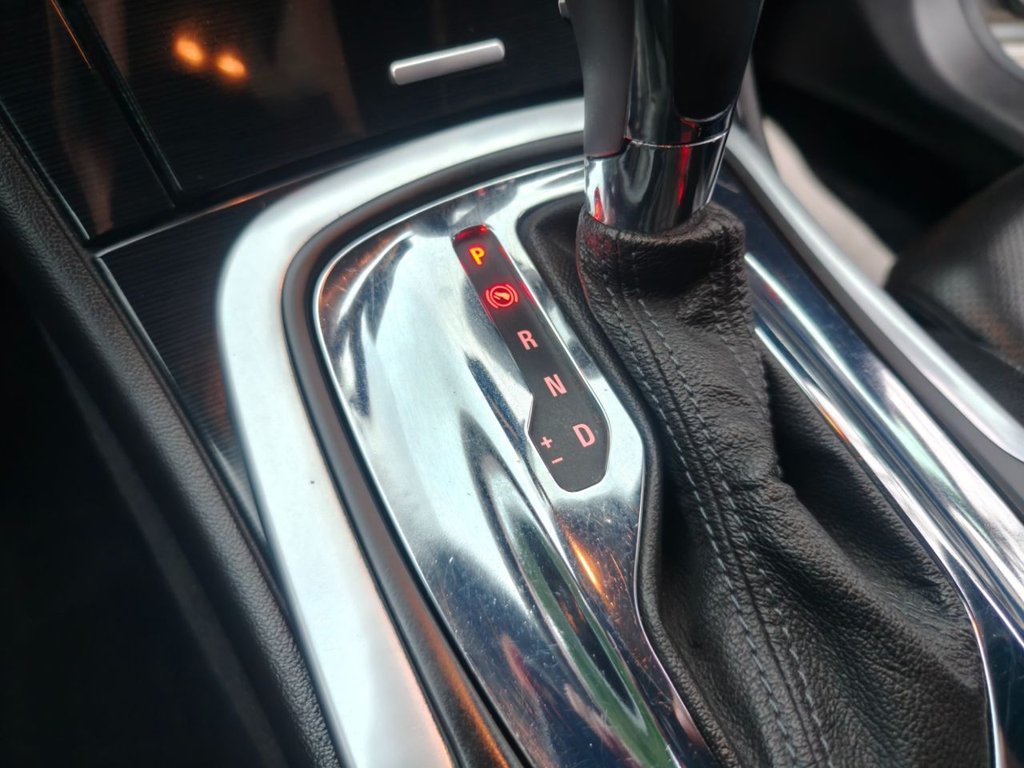 Used Vauxhall Insignia 2015 for sale - 76724909: Photo 41