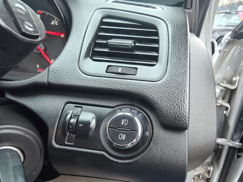 Used Vauxhall Insignia 2015 for sale - 76724909: Photo 45