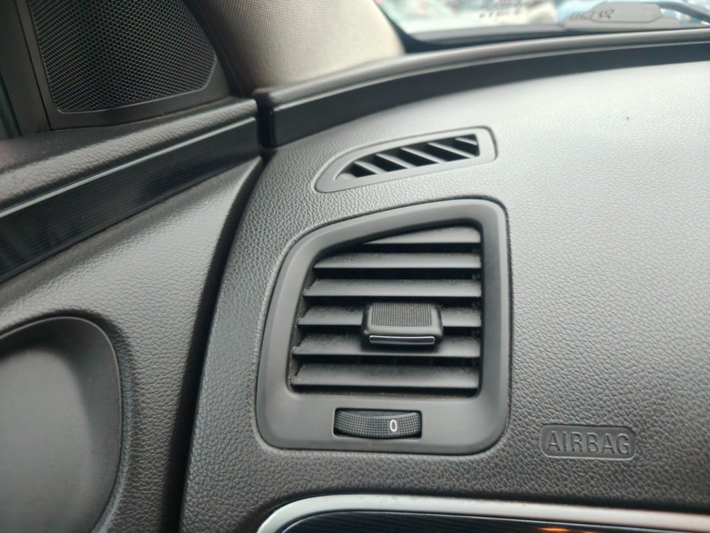 Used Vauxhall Insignia 2015 for sale - 76724909: Photo 46