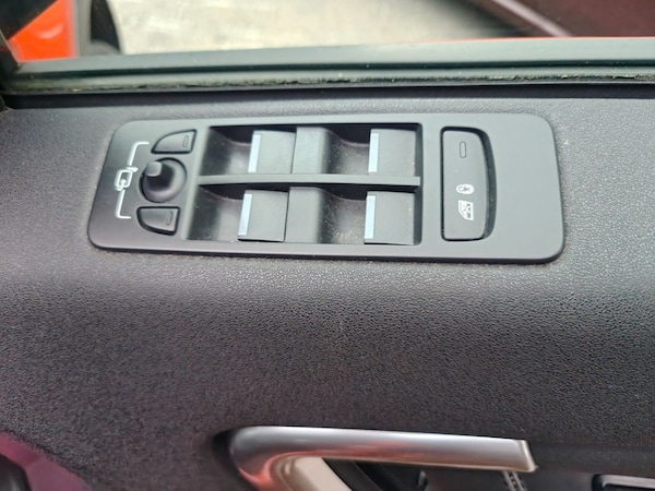 Used Land Rover Discovery Sport 2016 for sale - 76139895: Photo 37