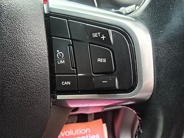 Used Land Rover Discovery Sport 2016 for sale - 76139895: Photo 41