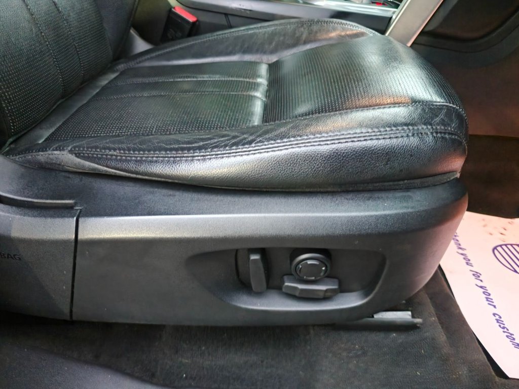 Used Land Rover Discovery Sport 2015 for sale - 77725707: Photo 23