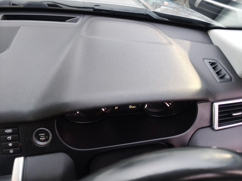 Used Land Rover Discovery Sport 2015 for sale - 77725707: Photo 41