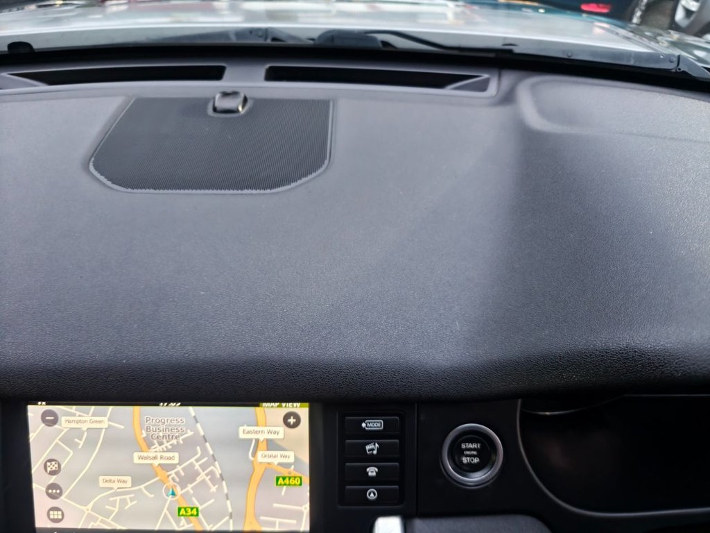 Used Land Rover Discovery Sport 2015 for sale - 77725707: Photo 42