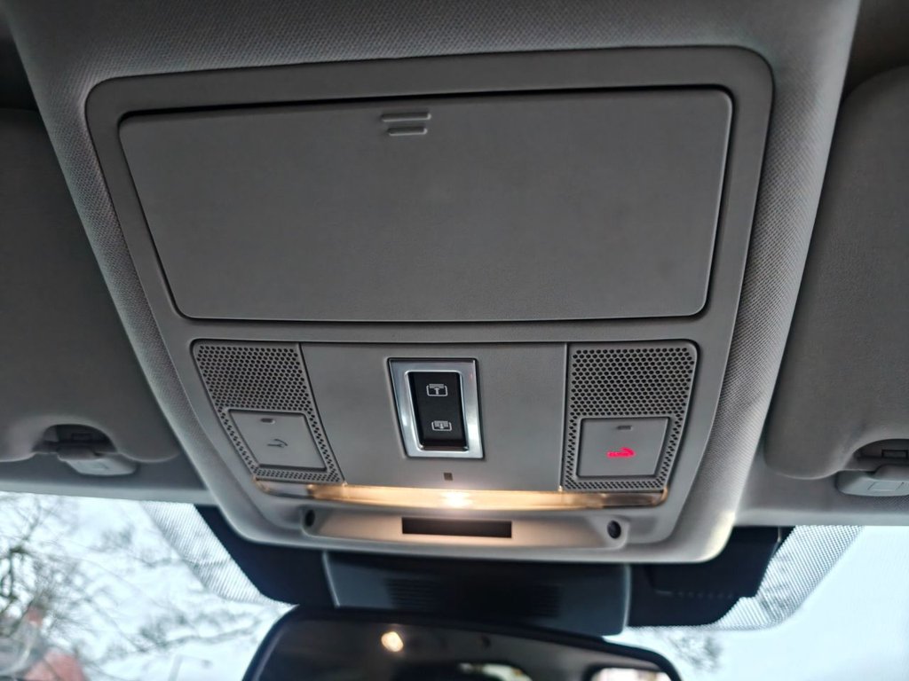 Used Land Rover Discovery Sport 2015 for sale - 77725707: Photo 44