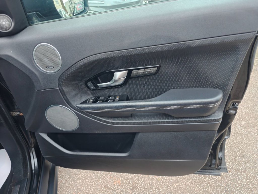 Used Land Rover Range Rover Evoque 2015 for sale - 78117572: Photo 32