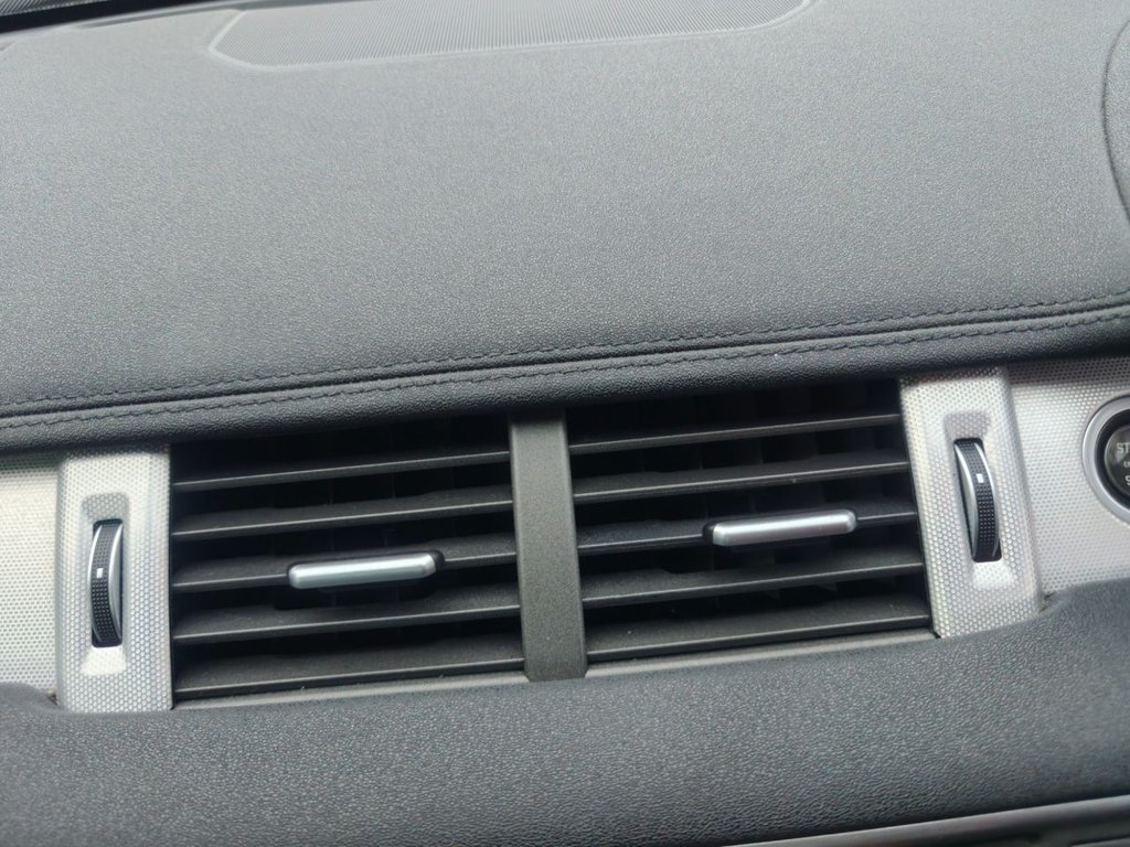 Used Land Rover Range Rover Evoque 2015 for sale - 78117572: Photo 40