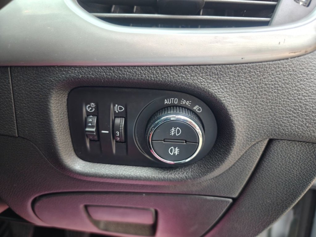 Used Vauxhall Astra 2019 for sale - 76768080: Photo 50