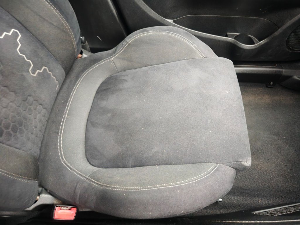 Used Fiat Punto 2013 for sale - 77849974: Photo 29