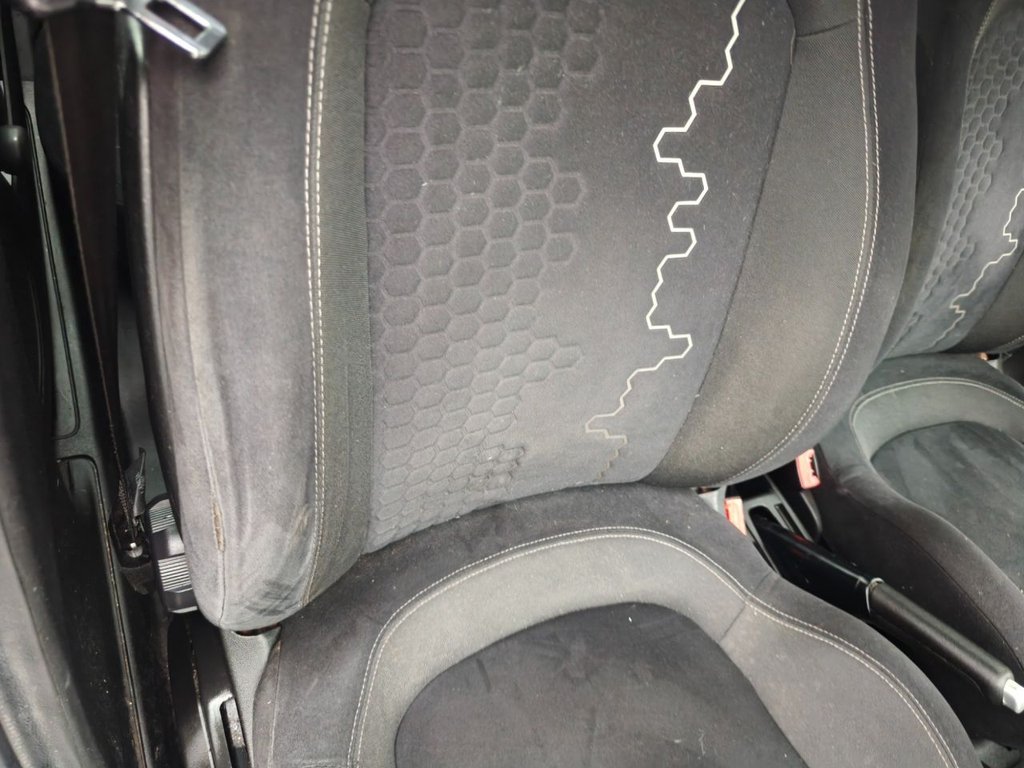 Used Fiat Punto 2013 for sale - 77849974: Photo 31