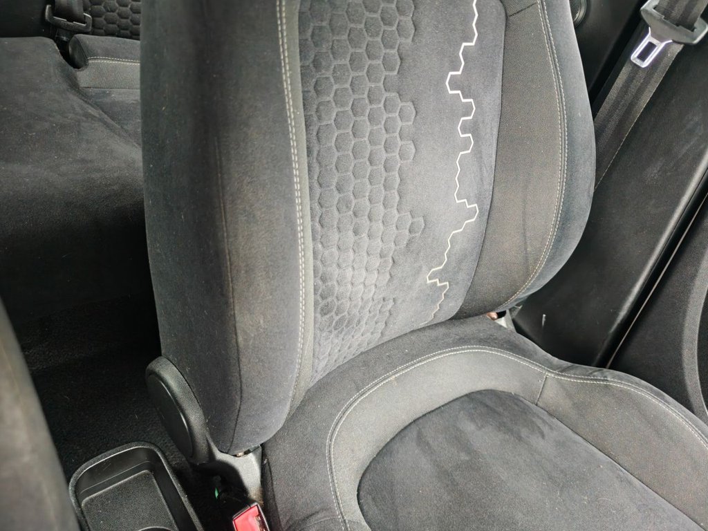 Used Fiat Punto 2013 for sale - 77849974: Photo 34