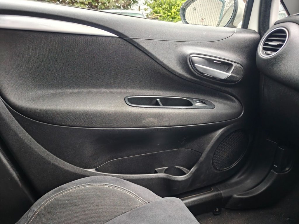 Used Fiat Punto 2013 for sale - 77849974: Photo 37