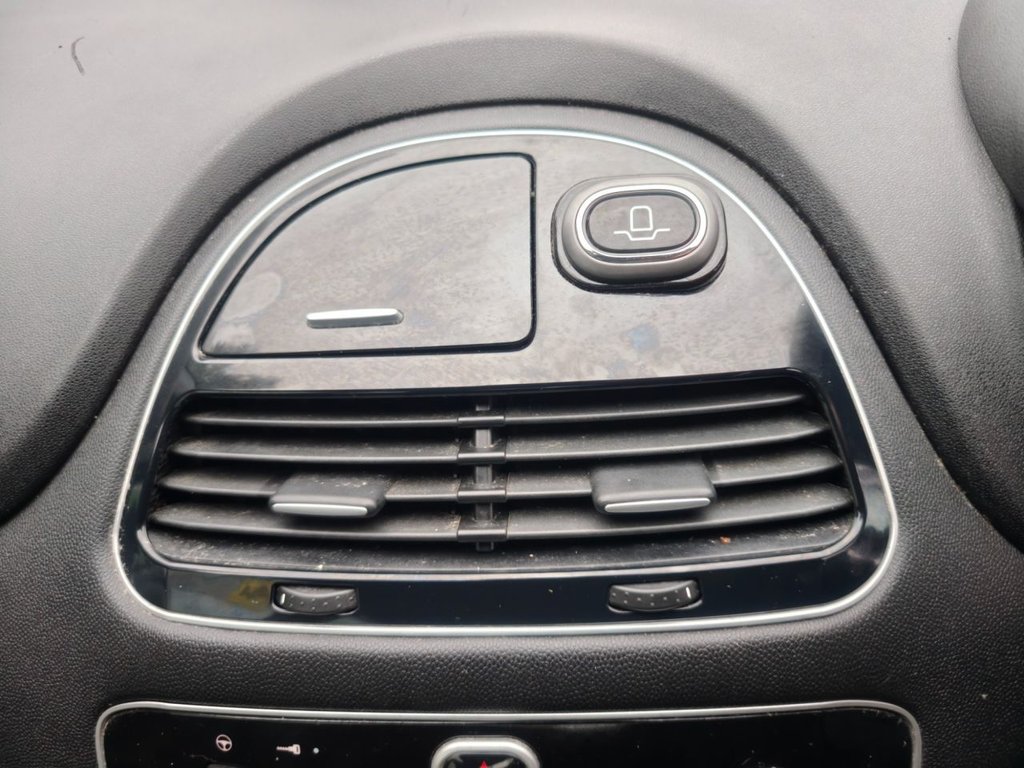 Used Fiat Punto 2013 for sale - 77849974: Photo 46