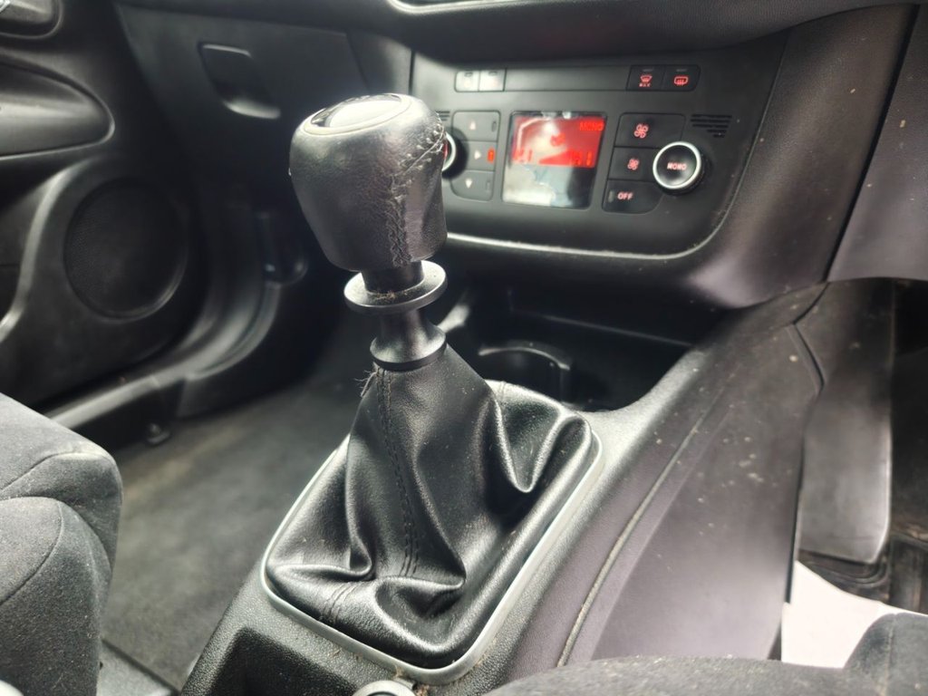 Used Fiat Punto 2013 for sale - 77849974: Photo 48