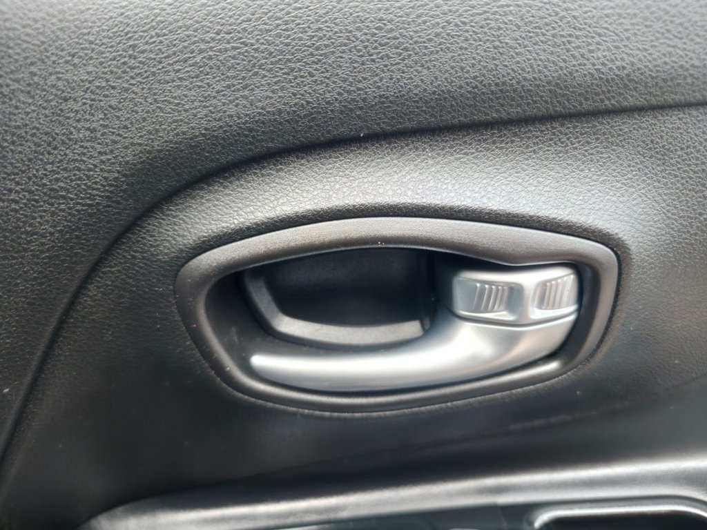 Used Jeep Renegade 2017 for sale - 78117537: Photo 43