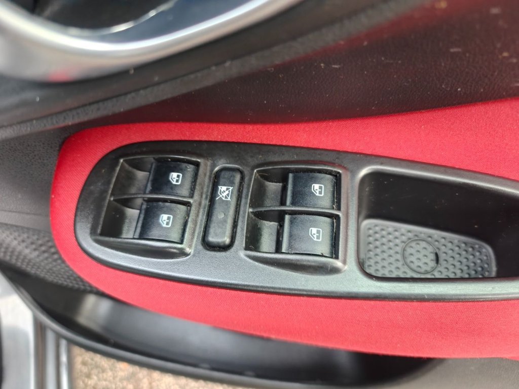 Used Fiat 500L 2013 for sale - 77608489: Photo 37