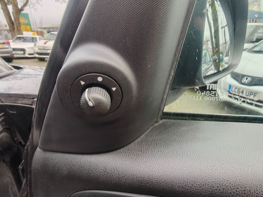 Used Fiat 500L 2013 for sale - 77608489: Photo 41