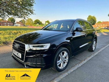 Used Audi Q3 2017 for sale - 76153087: Photo