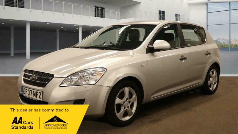 Used Kia Ceed 2007 for sale - 76947175: Photo 5