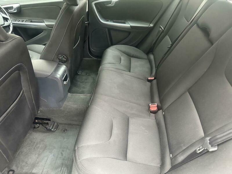 Used Volvo V60 2013 for sale - 76879486: Photo 18