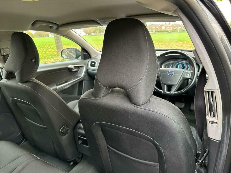 Used Volvo V60 2013 for sale - 76879486: Photo 21