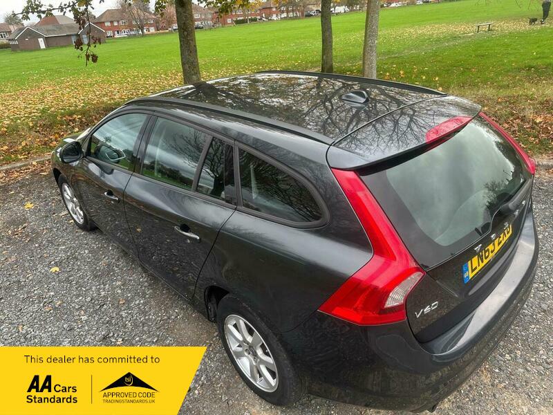 Used Volvo V60 2013 for sale - 76879486: Photo 5