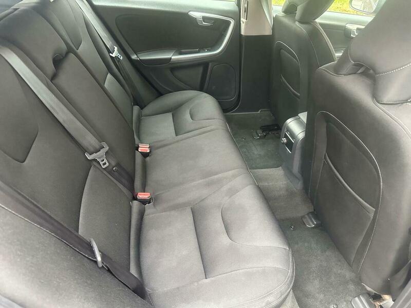 Used Volvo V60 2013 for sale - 76947149: Photo 17