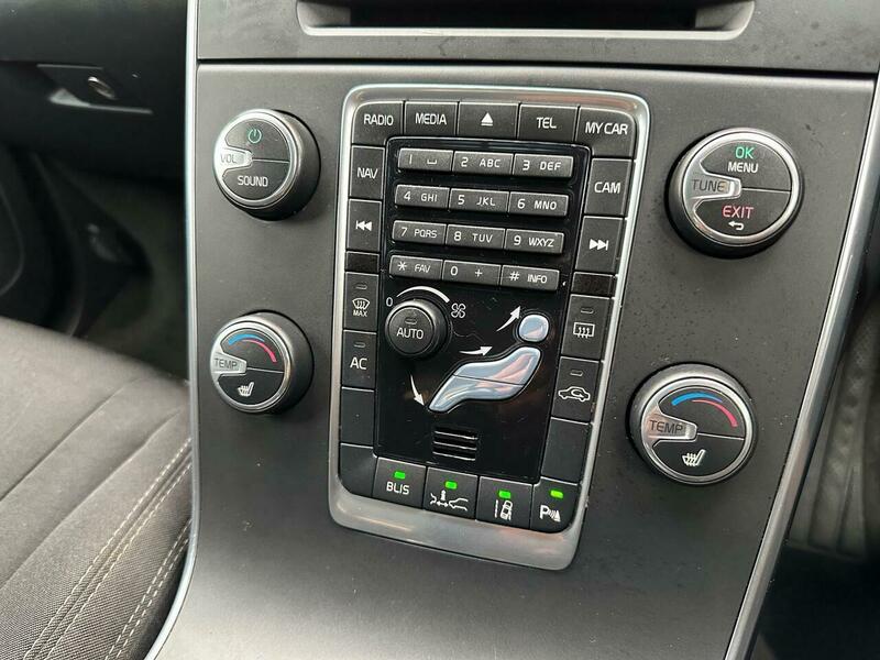 Used Volvo V60 2013 for sale - 76947149: Photo 26