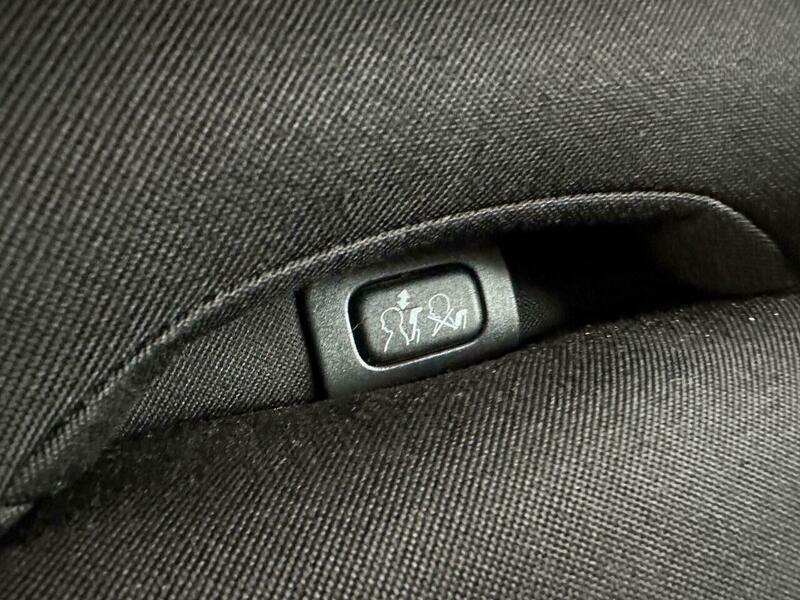 Used Volvo V60 2013 for sale - 76947149: Photo 39