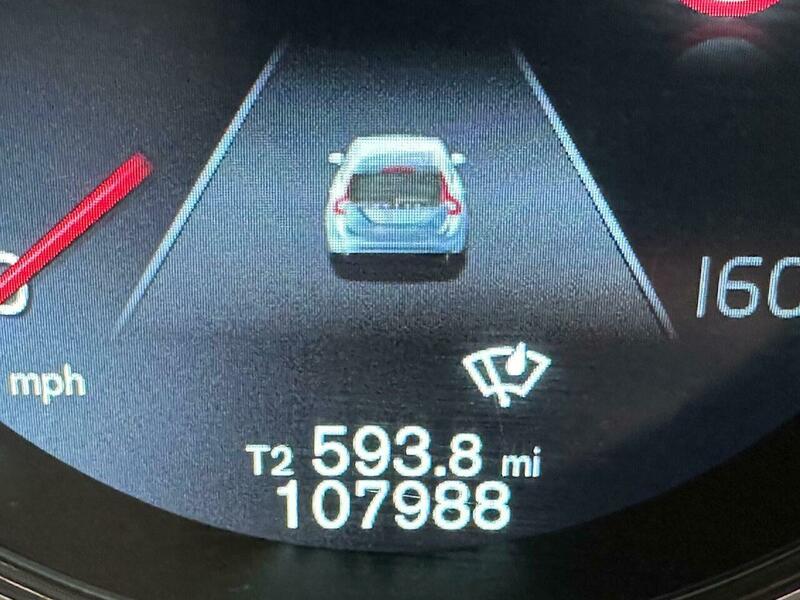 Used Volvo V60 2013 for sale - 76947149: Photo 47