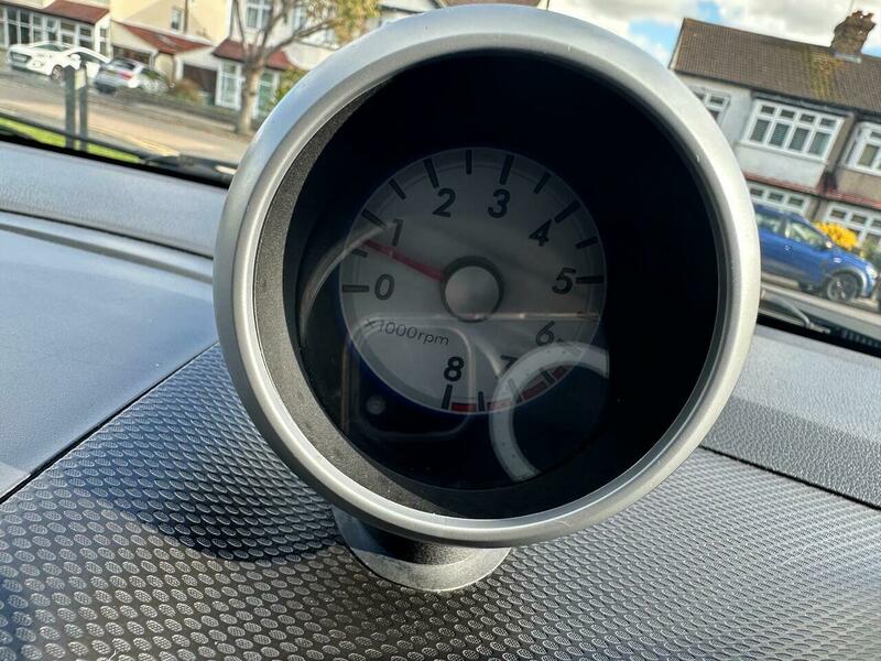 Used Suzuki Splash 2014 for sale - 76879412: Photo 31