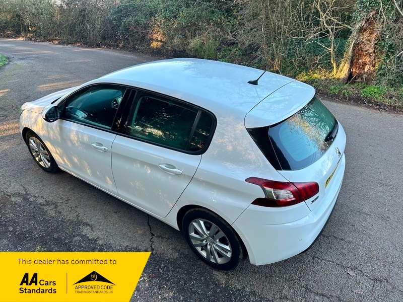 Used Peugeot 308 2014 for sale - 76947171: Photo 11