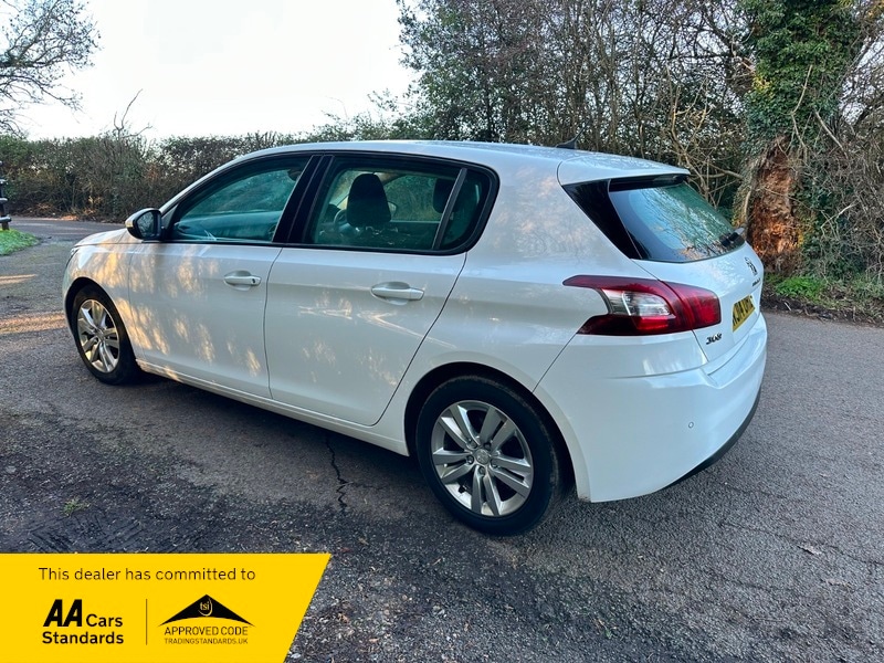 Used Peugeot 308 2014 for sale - 76947171: Photo 12