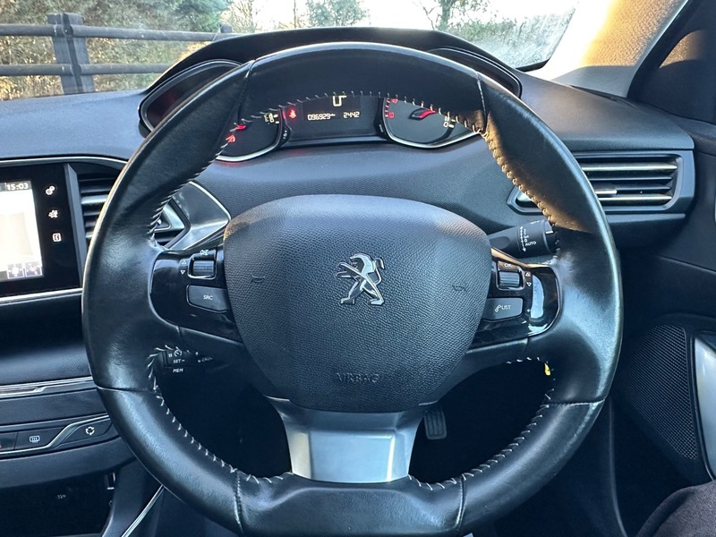 Used Peugeot 308 2014 for sale - 76947171: Photo 42