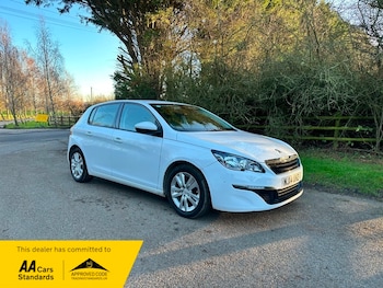 Used Peugeot 308 2014 for sale - 76947171: Photo