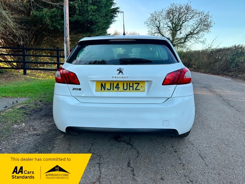 Used Peugeot 308 2014 for sale - 76947171: Photo 8