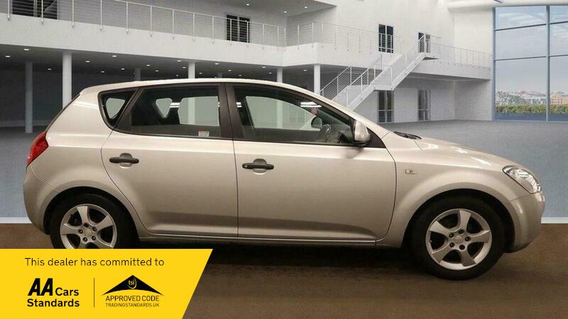 Used Kia Ceed 2007 for sale - 76879502: Photo 8