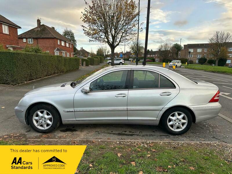 Used Mercedes-Benz C Class 2003 for sale - 76879506: Photo 6