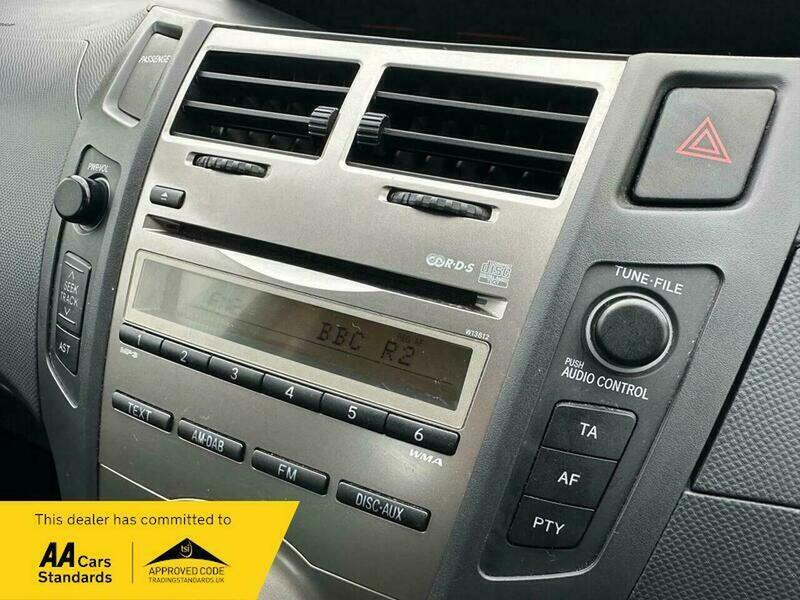 Used Toyota Yaris 2010 for sale - 76879418: Photo 13